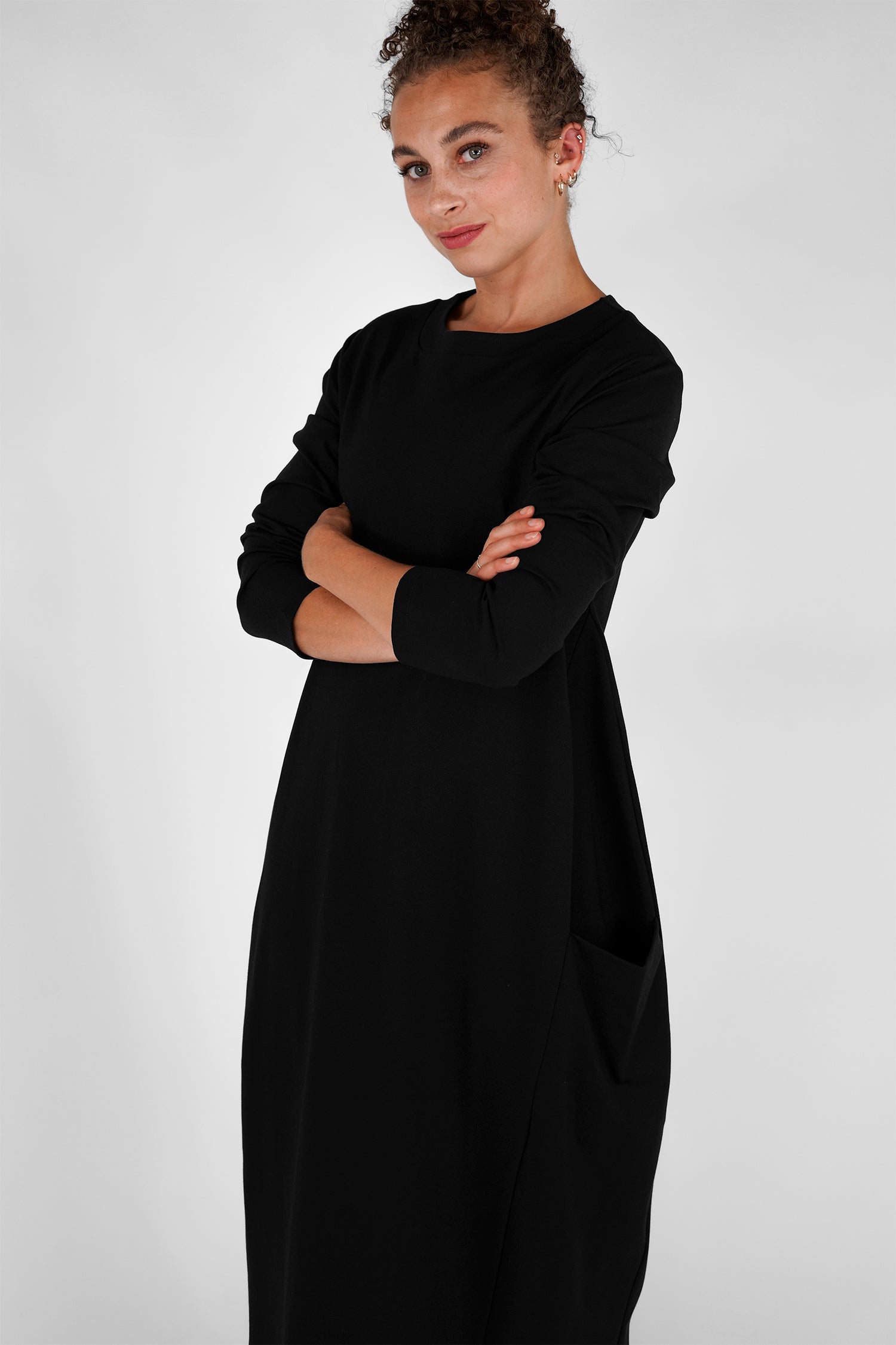 Midi kleid langarm schwarz Clearance